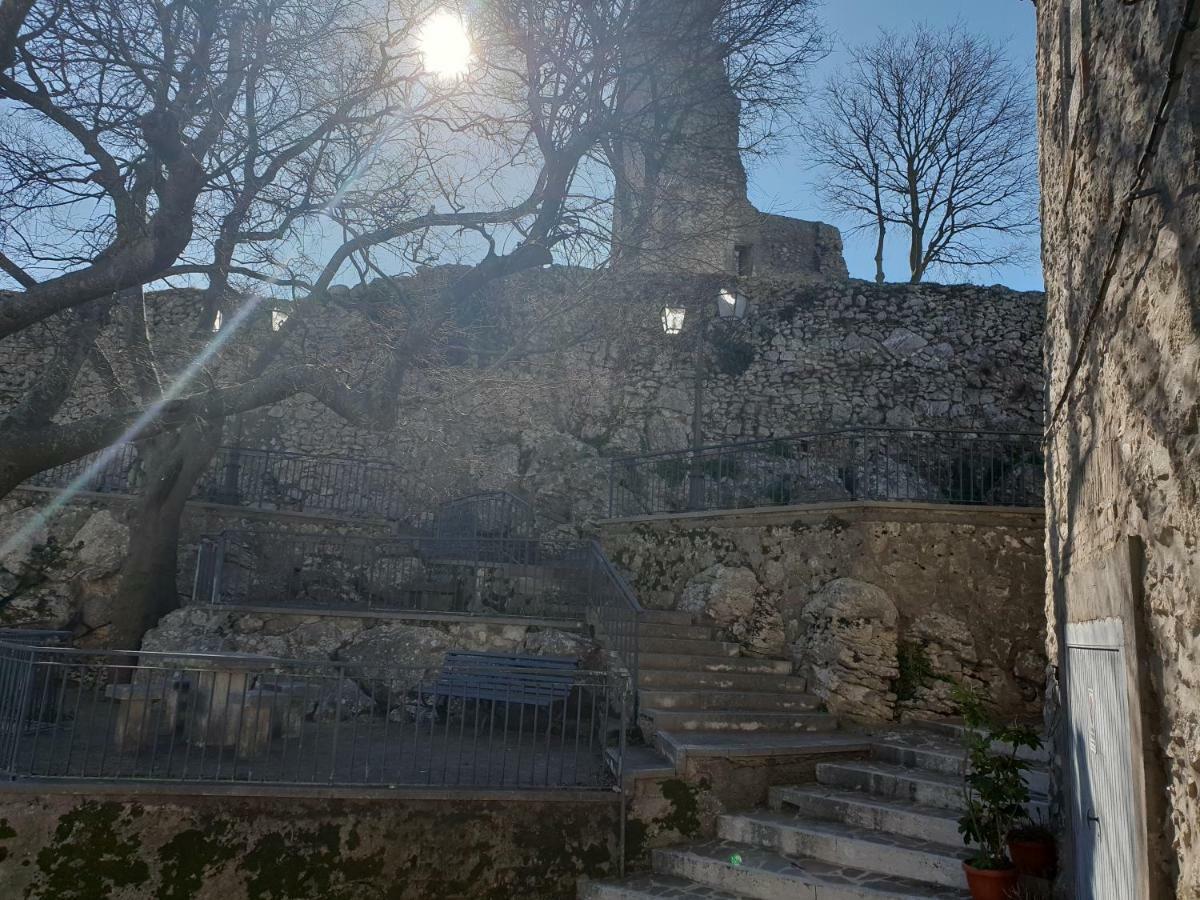 Castelnuovo Parano Casa Di Mamma Rosaヴィラ エクステリア 写真
